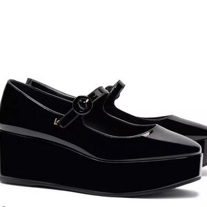 Larroudé Black Blair Flatform Shoes